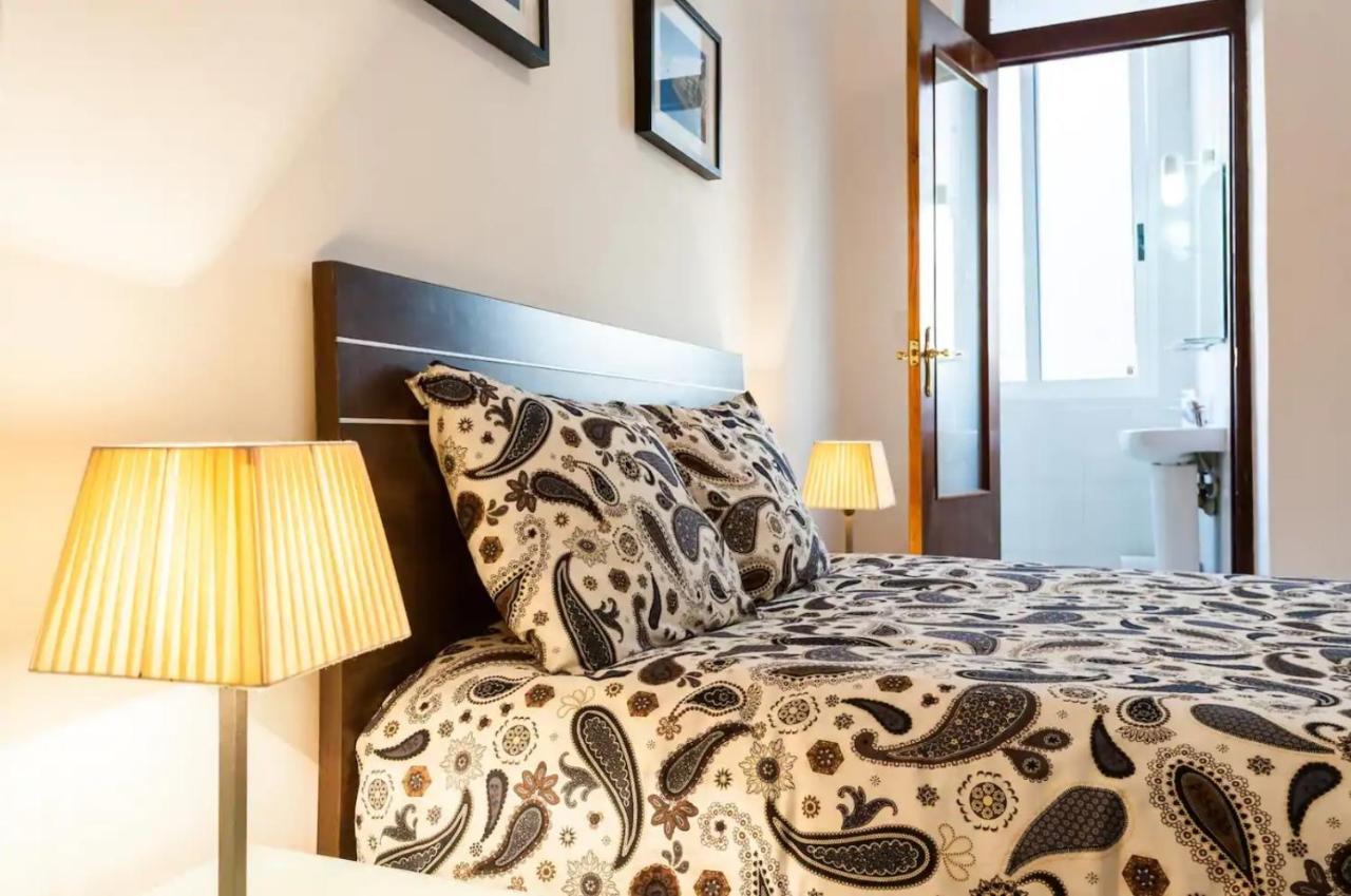 Spacious, Bright Apartment Next To The Old Town บาเลนเซีย ภายนอก รูปภาพ